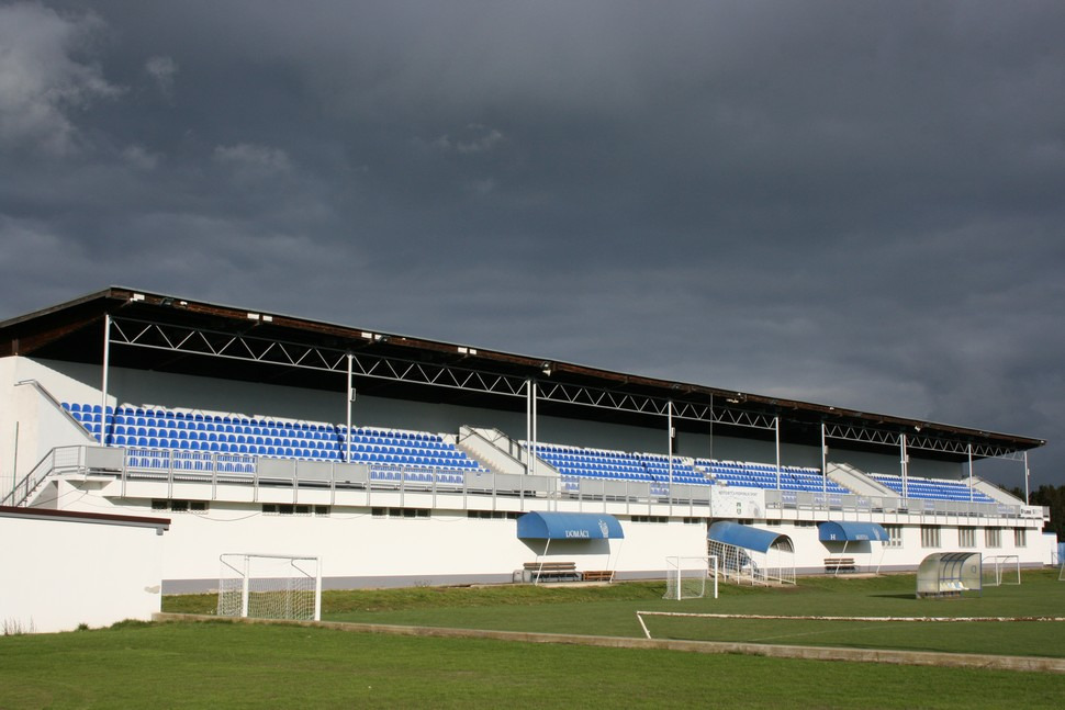 Futbalový štadión MFK Bytča